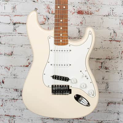 Fender - 2000 MIM Standard Fender Stratocaster Electric Guitar - w/ Seymour Duncan Little 59 Bridge Pickup - USED