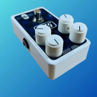 Catalinbread SFT V1 White image 2