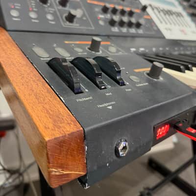 Waldorf Wave 61-Key Synthesizer 1993 - Black image 4
