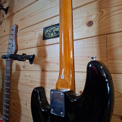 EKO PJ-300 Bass - Black image 6
