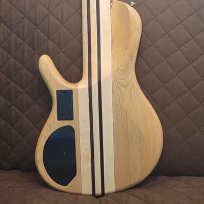 Cort A5BEYONDOPBN Single Cutaway Multi-Scale Bubinga Top 5-String Electric Bass Guitar w/Premium Soft Case image 5