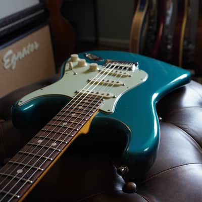 2011 Fender Custom Shop Custom Deluxe Stratocaster – Sherwood Green Relic – AY Pickups – OHSC image 10