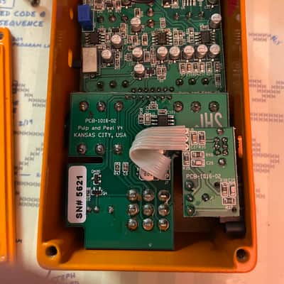 JHS Pulp 'N Peel V4 2016 - Present - Orange image 4
