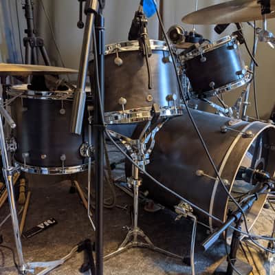 Kirsch Drums Custom 5-Piece Kit w/ Hardware, Zildjian Cymbals, and Soft Cases image 2