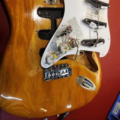 1975 Fender Stratocaster  Natural image 7