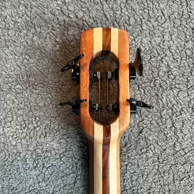 Wishbass - 32” Fretless with Bill Lawrence P46 and Q-tone stacked vol/tone image 9