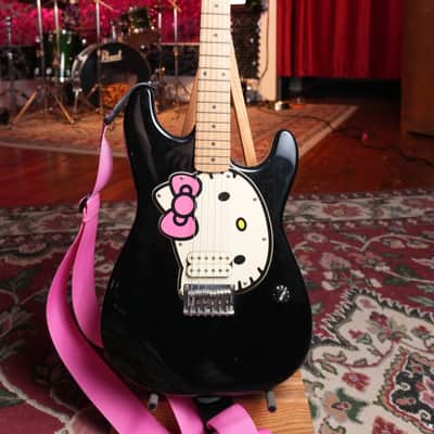 Squier Hello Kitty Stratocaster 2005-2006 - Gloss Black image 1