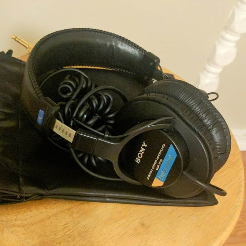 Sony MDR-7506 Studio Headphones image 2