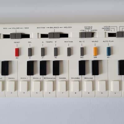 Realistic Concertmate 200 (Casio VL-1 Rebadge) with case and power adapter image 3