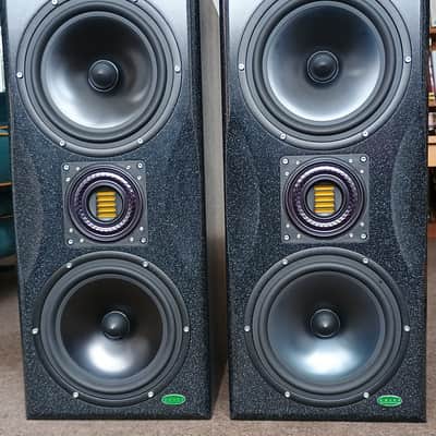 Unity Audio Boulder Mk II Professional 3-Way Active Studio Monitors – Pair image 2