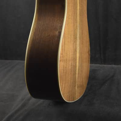 Eastman E22SS/V-SB Sloped Shoulder Dreadnought Antique Varnish Sunburst image 6