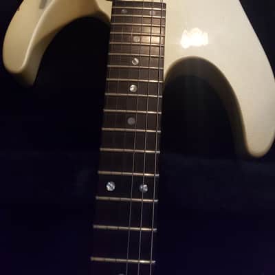 Kramer ProAxe Standard 1989 Pearl White w/OHSC Vintage Seymour Duncan Trembucker Hotrail image 4