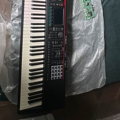 Roland FANTOM-08 88-Key Workstation Keyboard 2022 - Present - Black image 3