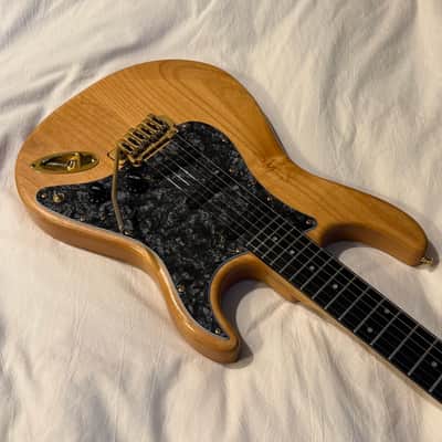 Carvin Bolt SSS Tremolo - Custom Shop Strat Killer - Made in USA - Natural - Free Pro Setup image 3