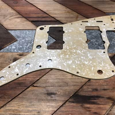 Real Life Relics Aged White Pearl Jazzmaster® Pickguard  [PGF3] image 2