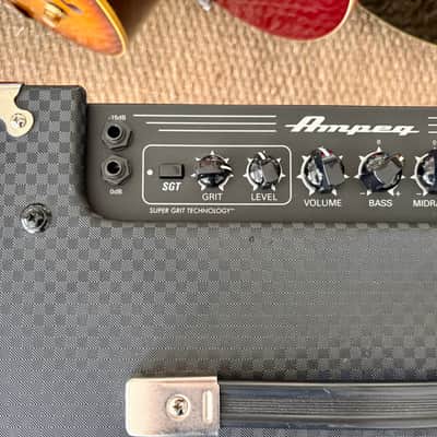 Ampeg RB-110 Rocket Bass image 3