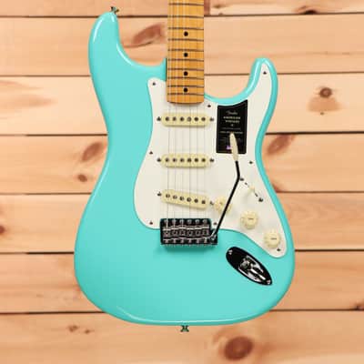 Fender American Vintage II 1957 Stratocaster - Surf Green-V2441711 image 2