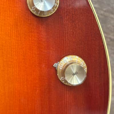 Gibson J160E 1971 - Cherry Sunburst image 4