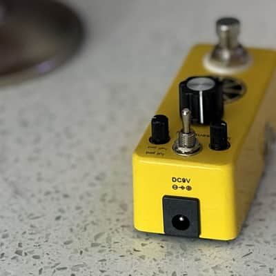 ISET Lemonade Compressor Pedal – Yellow "Full Pint / Half Pint" Edition – Tested & Working image 2