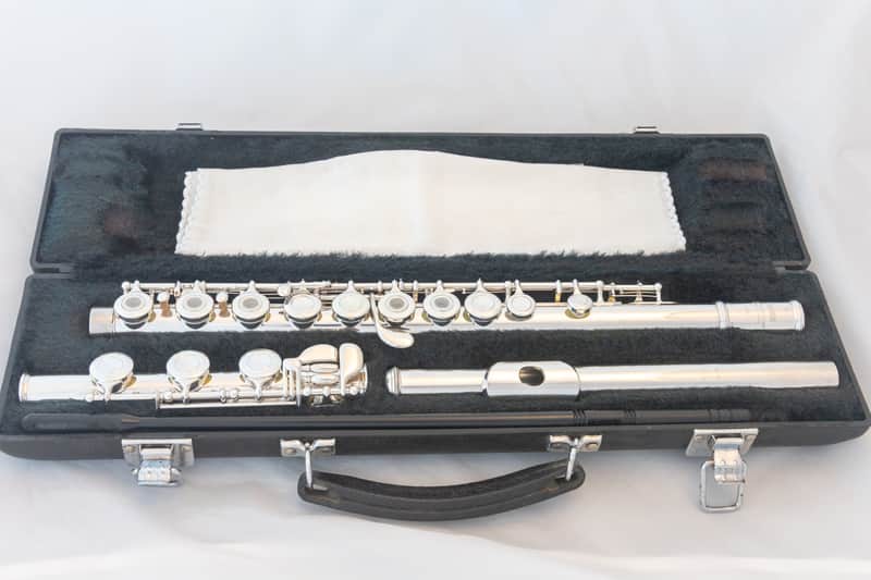Yamaha YFL-385 II Intermediate Flute *Solid Silver Headjoint *Low-B *Japan Made *Overhauled New Pads image 1
