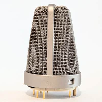 IMMACULATE U 87 Ai W/ HARD SHELL CASE image 9