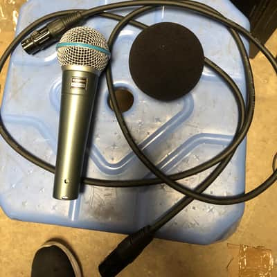 Shure BETA 58A Handheld Supercardioid Dynamic Microphone image 1