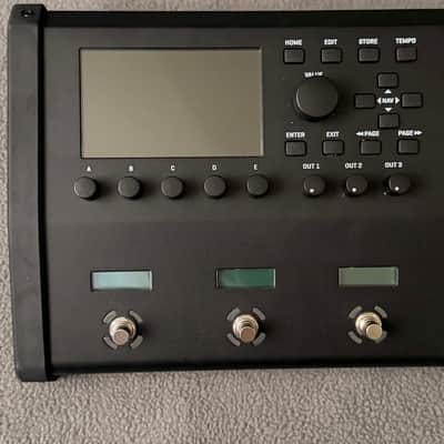 Fractal Audio FM9 Turbo MKI Amp Modeler & Multi-FX Pedal Unit image 2