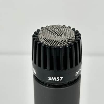 (Authentic) Shure SM57 Microphone. image 4