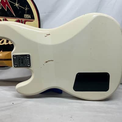 Kramer Striker 700ST 4-String P-Style Electric Bass image 11