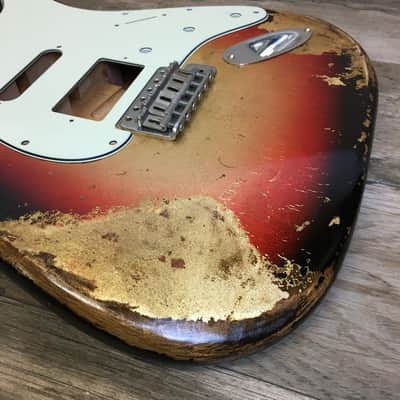 Made to Order - FRANCHIN Mercury guitar body Relic Aged Nitro Lacquer OVER METALLIC LEAF (Sunburst/ Black/ White/ Blue/ Green/ Yellow/ Red/ Pink/ Burgundy/ Purple/ Gold/ Silver/ Copper, etc.) Basswood Poplar Stratocaster-Strat-S-Style Made in Italy image 11
