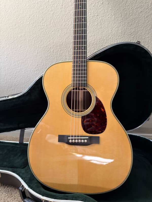 Martin Standard Series OM-28