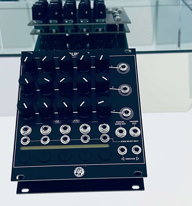 Mehr Music Machines RUNNER