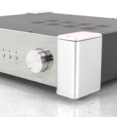 Doge 8 Clarity Stereo Tube Preamplifier; MM Phono; 2017 Edition (No Remote) image 3