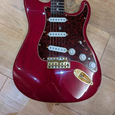 Fender Deluxe Super Stratocaster 2001 - Trans Crimson Red image 1