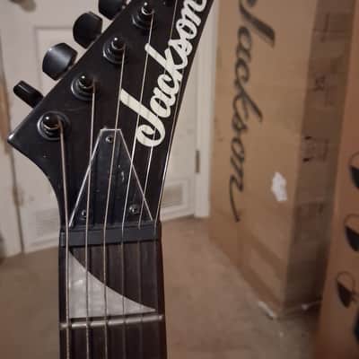 Jackson JSX1 DK minion (2025) starter set with Blackstar amp & instrument cord image 2