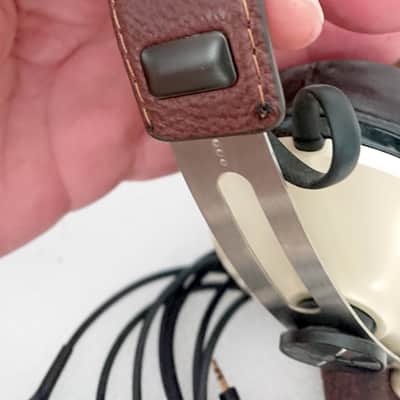 Sennheiser Momentum 2.0 Wireless - Beige image 12