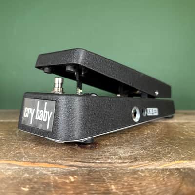 Dunlop GCB95 Cry Baby Standard Wah 1982 - Present - Black image 2