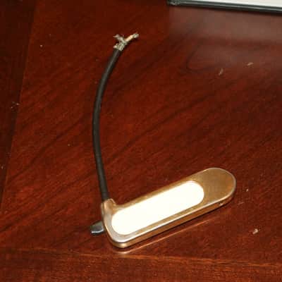 DeArmond Rhythm Cheif circa 1960 Very Rare with Gold with White insert image 2