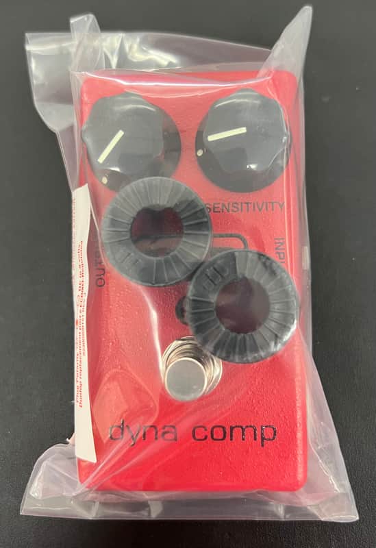 MXR M102 Dyna Comp 1995 - Present - Red image 1