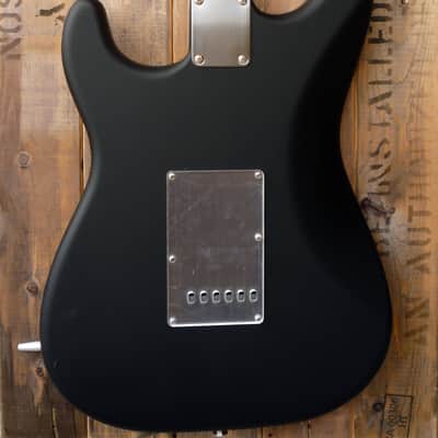 WR C-Lest Custom Shop, Matte black, mirror pickguard, Strat image 8