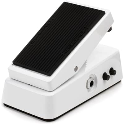 Dunlop CBM105Q Cry Baby Bass Mini Wah Effects Pedal Bundle with 4 Free Cables image 5