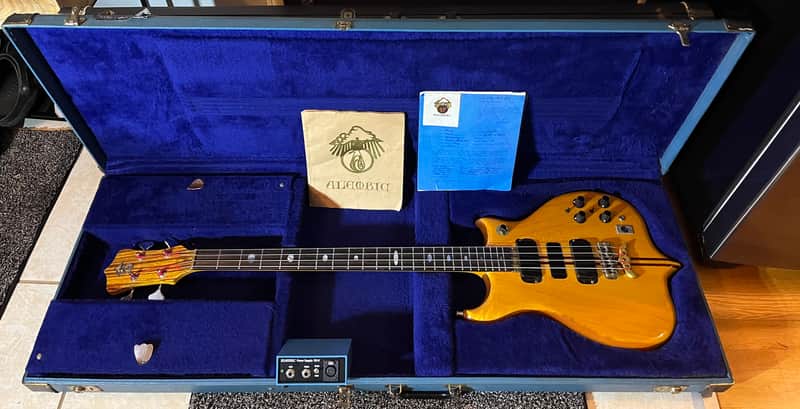 1978 Alembic Series 1 Long Scale Bass signed by Stanley Clarke, w/ original build sheet -folder-case image 1
