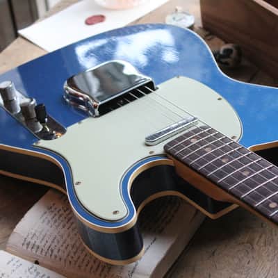 FENDER "Limited Custom Shop 1960 Journeyman,Rosewood, Baltic Blue" HARDCASE, 3, 33 KG image 4