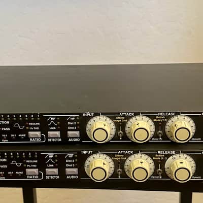 (2) Empirical Labs EL8-X Distressor with British Mode 2010s - Black image 1