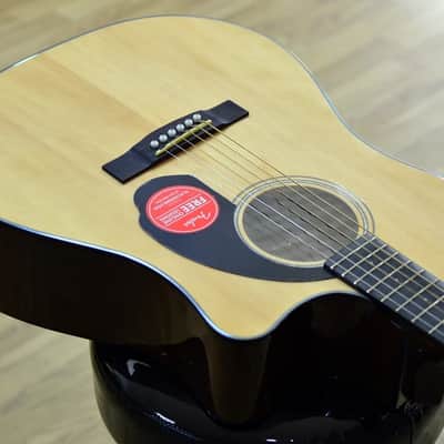 Fender Classic Design CD-60SCE Dreadnought Natural Electro Acoustic Guitar image 3