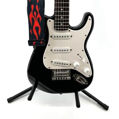 Squier Stratocaster Mini 2016 - Black image 1