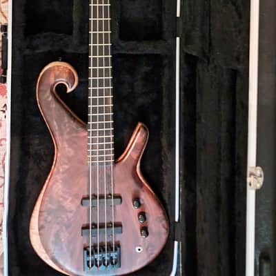 Beardly Customs Bass n/a 11/6/2017 Satin image 9