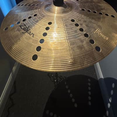 Zildjian I Series 17" Trash Crash - Lathed image 2