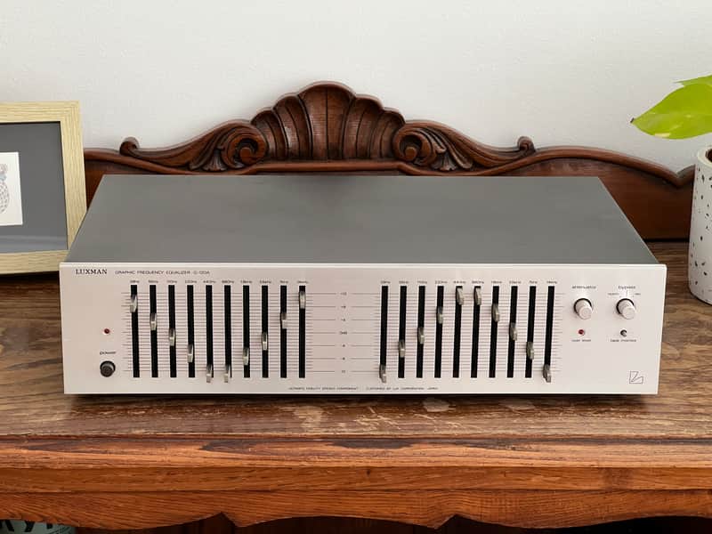 Luxman G-120A Graphic Equalizer image 1