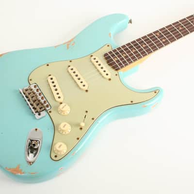 Fender Custom Shop Limited Edition 1964 L-Series Stratocaster Heavy Relic 3A Rosewood Fingerboard Aged Daphne Blue L11780 image 2